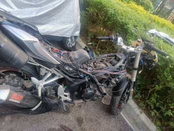 车型是隆鑫GP250   1.2万公里不到，大修发动机二次