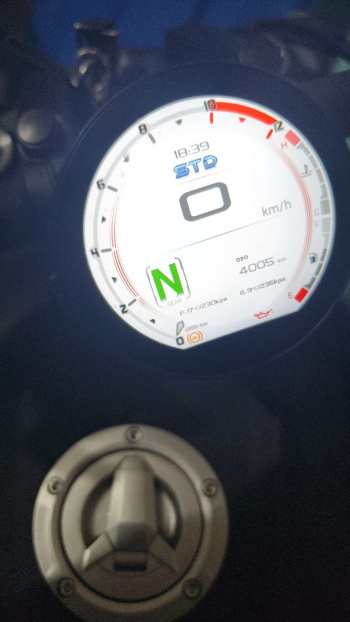 闪600降档熄火