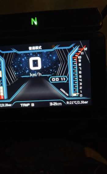 TRK-702X排气声音时而通常时而闷，发动机怠速不稳等等