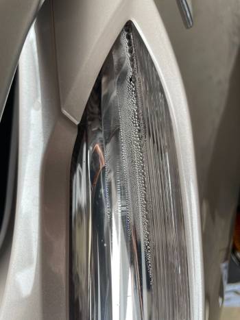 lead125尾灯总承进水