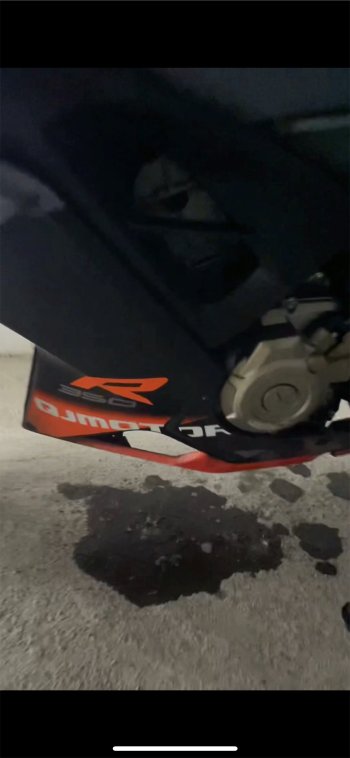 qj350  突然漏油！！！