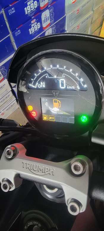 关于凯旋660油量显示问题