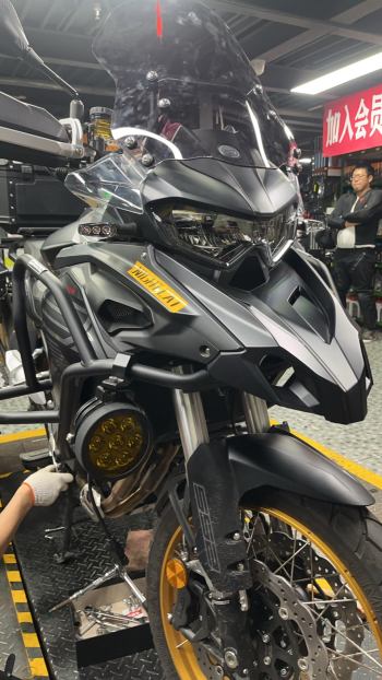 500公里，今天刚验车。