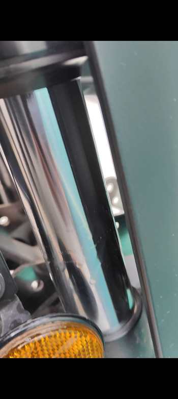 本田nx400前减震漏油