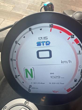 闪600  新车1000公里出3次问题